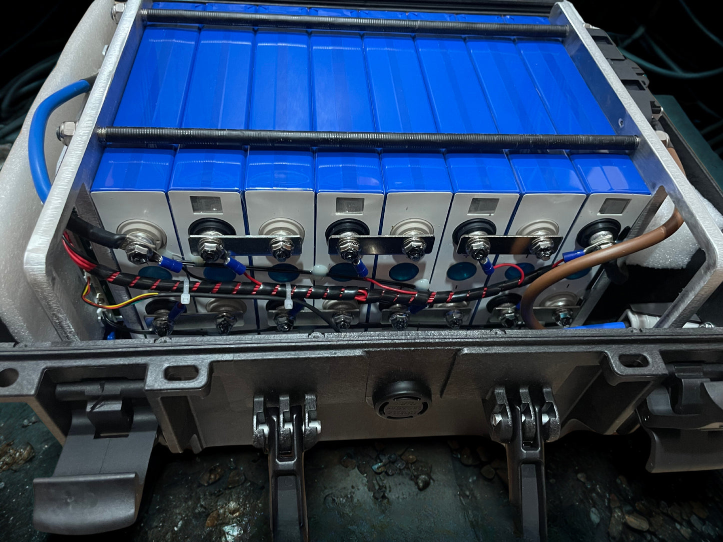 Batteria in valigia al litio lifepo4 36v 100ah